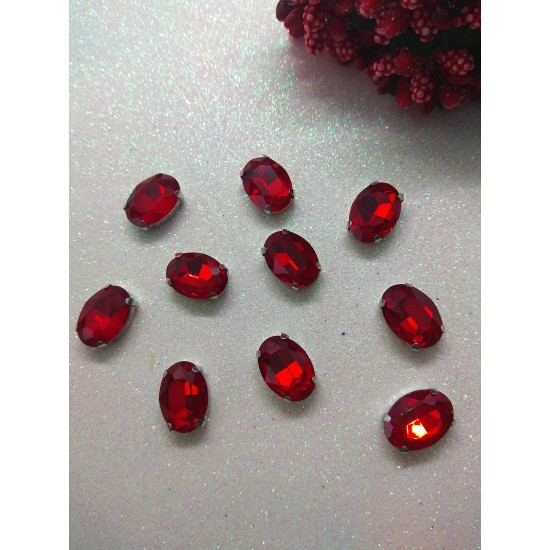 Стразы в цапах "Овал" цв. красный, цена за 1 шт